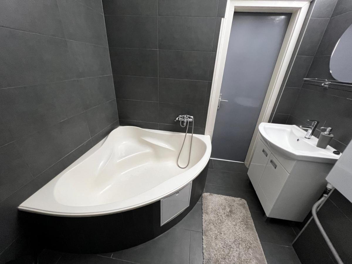 Dave Apartman 2 Szeged Esterno foto